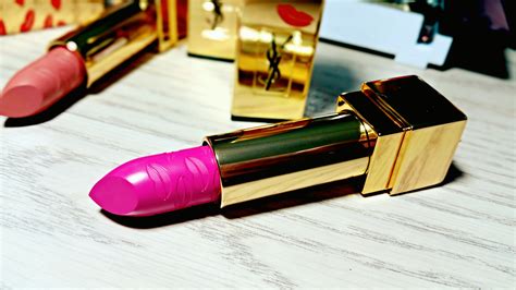 ysl le fuchsia swatch|YSL pur couture lipstick.